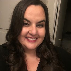 Meet your Posher, Cassie